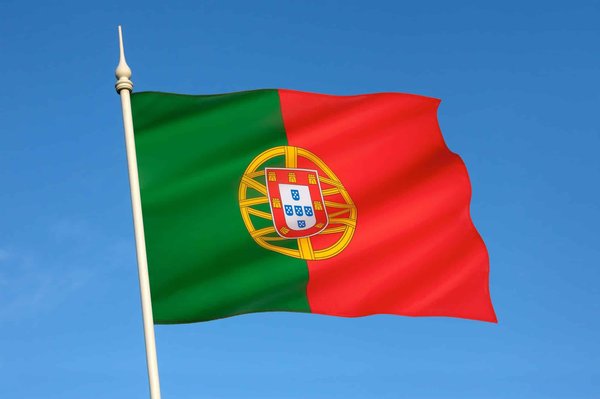 Birth certificates in Portugal: the transition to digital technology